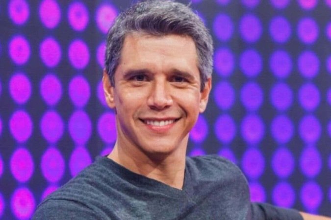 Aos 55, Marcio Garcia deixa fãs babando em clique provocante sem camisa: Aos 55, Marcio Garcia deixa fãs babando em clique provocante sem camisa: