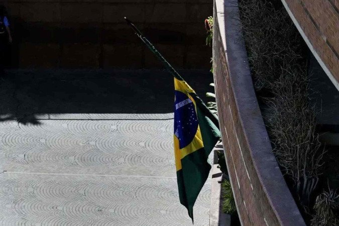 Opositores deixaram Embaixada da Argentina em Caracas rumo aos Estados Unidos - (crédito: Juan Barreto/AFP) Opositores deixaram Embaixada da Argentina em Caracas rumo aos Estados Unidos - (crédito: Juan Barreto/AFP)