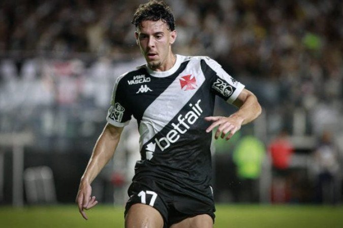 NUNO MOREIRA - Foi poupado do inÃ­cio do jogo, mas entrou na etapa final. Como era de se esperar, o Ãºnico que demonstrou lucidez. NOTA 5,0. Foto: Matheus Lima/Vasco