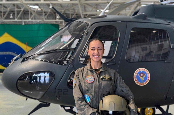 Tenente Emily, um sonho de carreira: 