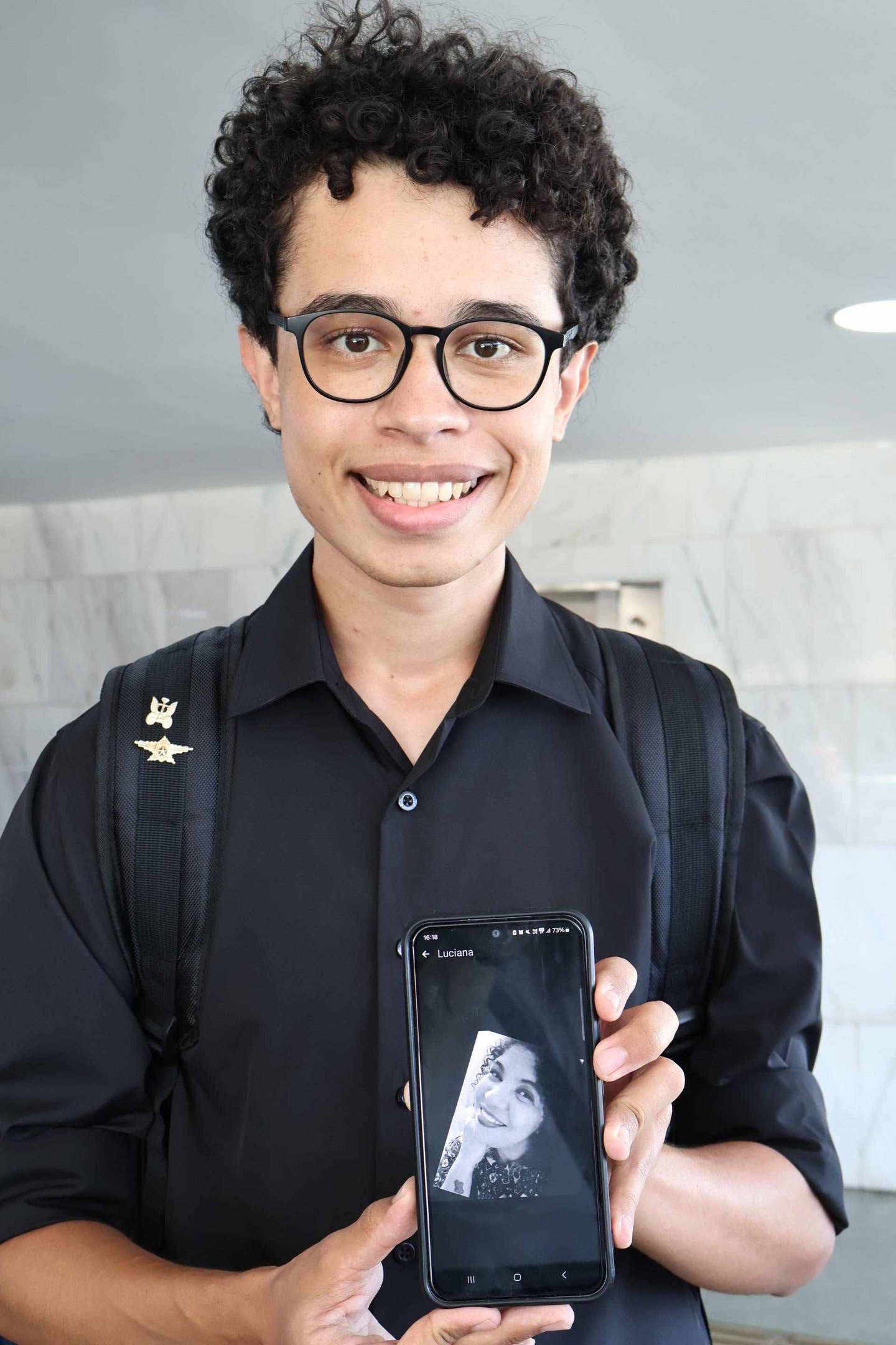 Bruno se emociona ao contar que compartilha o amor por línguas estrangeiras com a mãe, que estuda latim e alemão