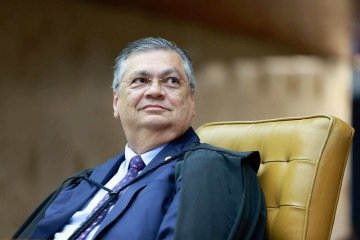  'Dinheiro público não é líquido para escorrer aleatoriamente em face de ineficiências, nem gasoso para se desmanchar no ar em decorrência de improbidades', comentou Dino -  (crédito: Fellipe Sampaio/STF)