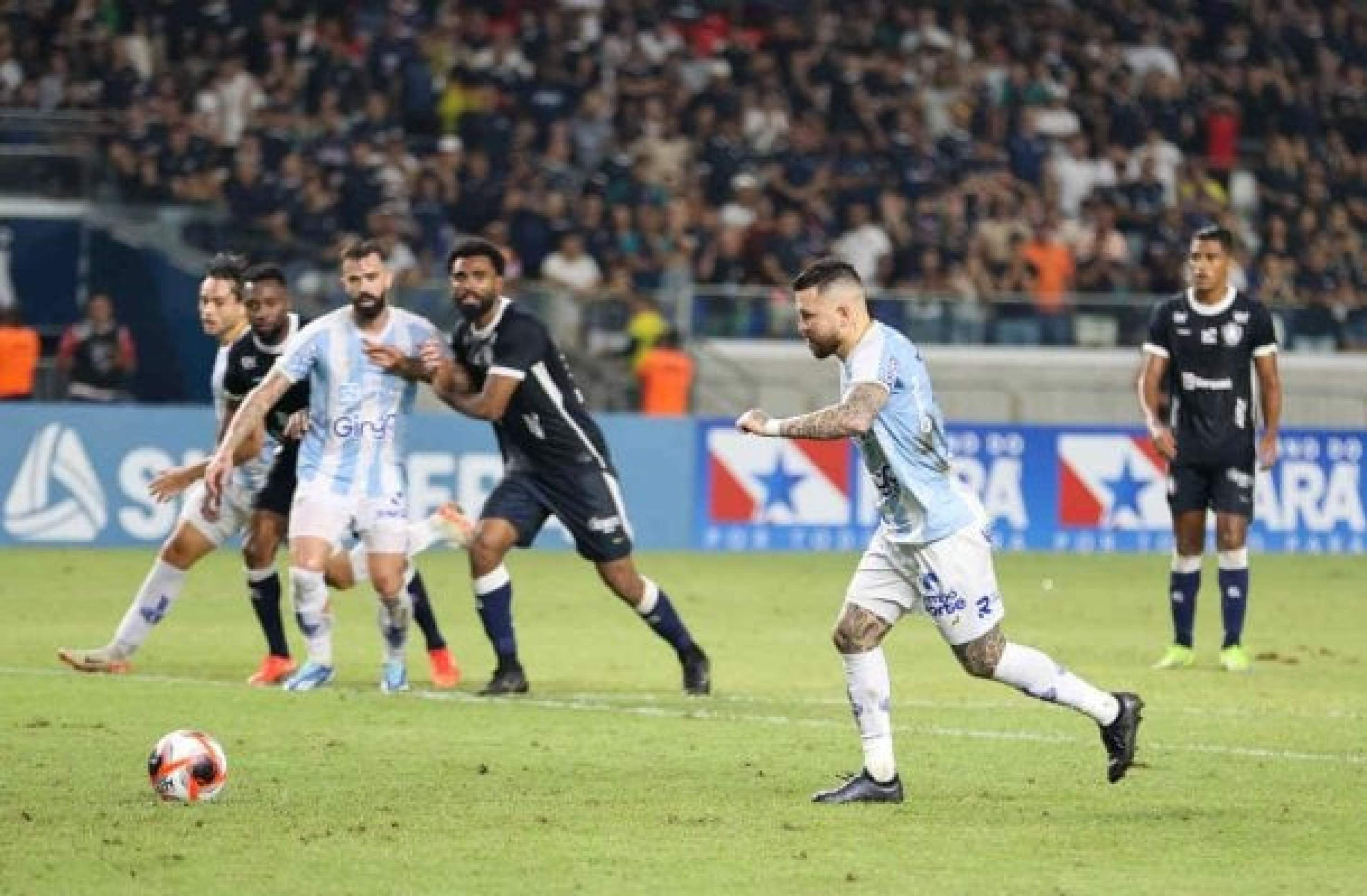 Em clássico de cinco gols, Remo vence Paysandu e larga em vantagem na final do Paraense