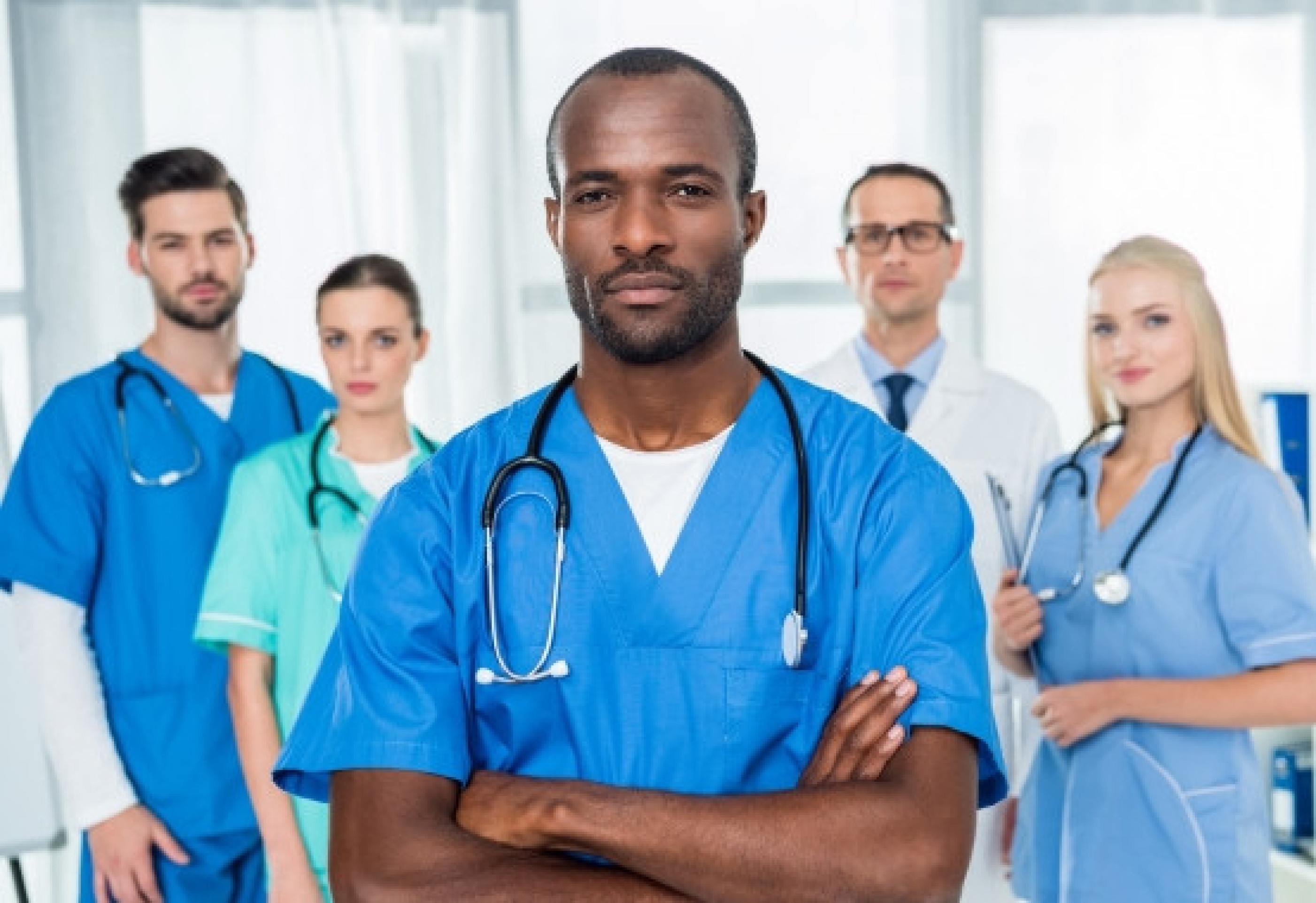 Portal de educação promove primeiro simulado gratuito para o Enamed