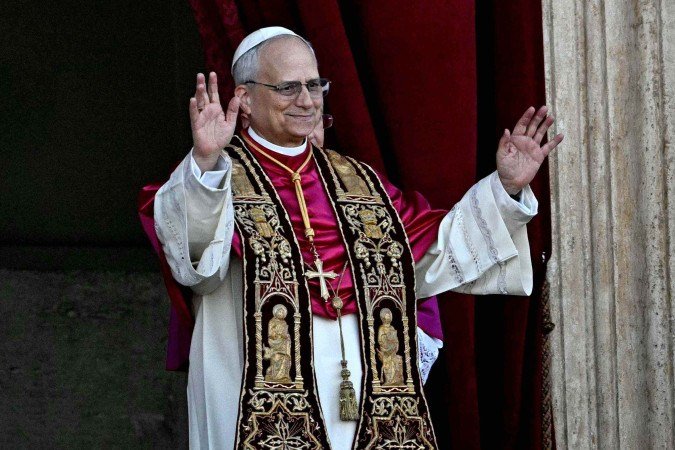 Robert Francis Prevost é o novo papa e escolheu o nome Leão XIV -  (crédito:  AFP)
