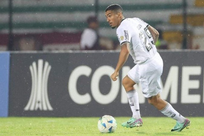 Allan em ação pelo Botafogo - (crédito: Foto: Vitor Silva/Botafogo) Allan em ação pelo Botafogo - (crédito: Foto: Vitor Silva/Botafogo)