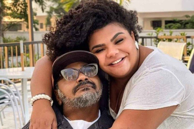 Filha de Arlindo Cruz atualiza estado de saúde do cantor
- (crédito: Redes Sociais) Filha de Arlindo Cruz atualiza estado de saúde do cantor
- (crédito: Redes Sociais)