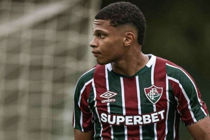 KELWIN - Entrou na reta final de partida e pouco conseguiu fazer. Nota: 5 - Foto: Leonardo Brasil/Fluminense