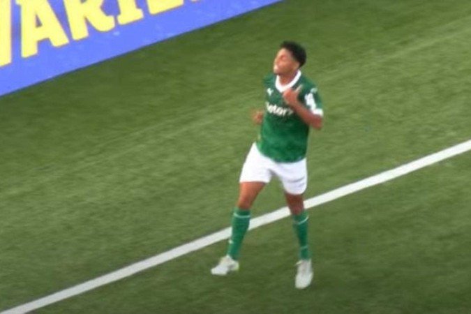 Luighi comemora gol de pênalti pelo Palmeiras - (crédito: Reprodução/ YouTube Palmeiras) Luighi comemora gol de pênalti pelo Palmeiras - (crédito: Reprodução/ YouTube Palmeiras)