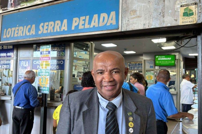 Valdecir Ribeiro joga com frequência na Mega-Sena, com uma média de 10 jogos por dia - (crédito: Leonardo Rodrigues/CB) Valdecir Ribeiro joga com frequência na Mega-Sena, com uma média de 10 jogos por dia - (crédito: Leonardo Rodrigues/CB)