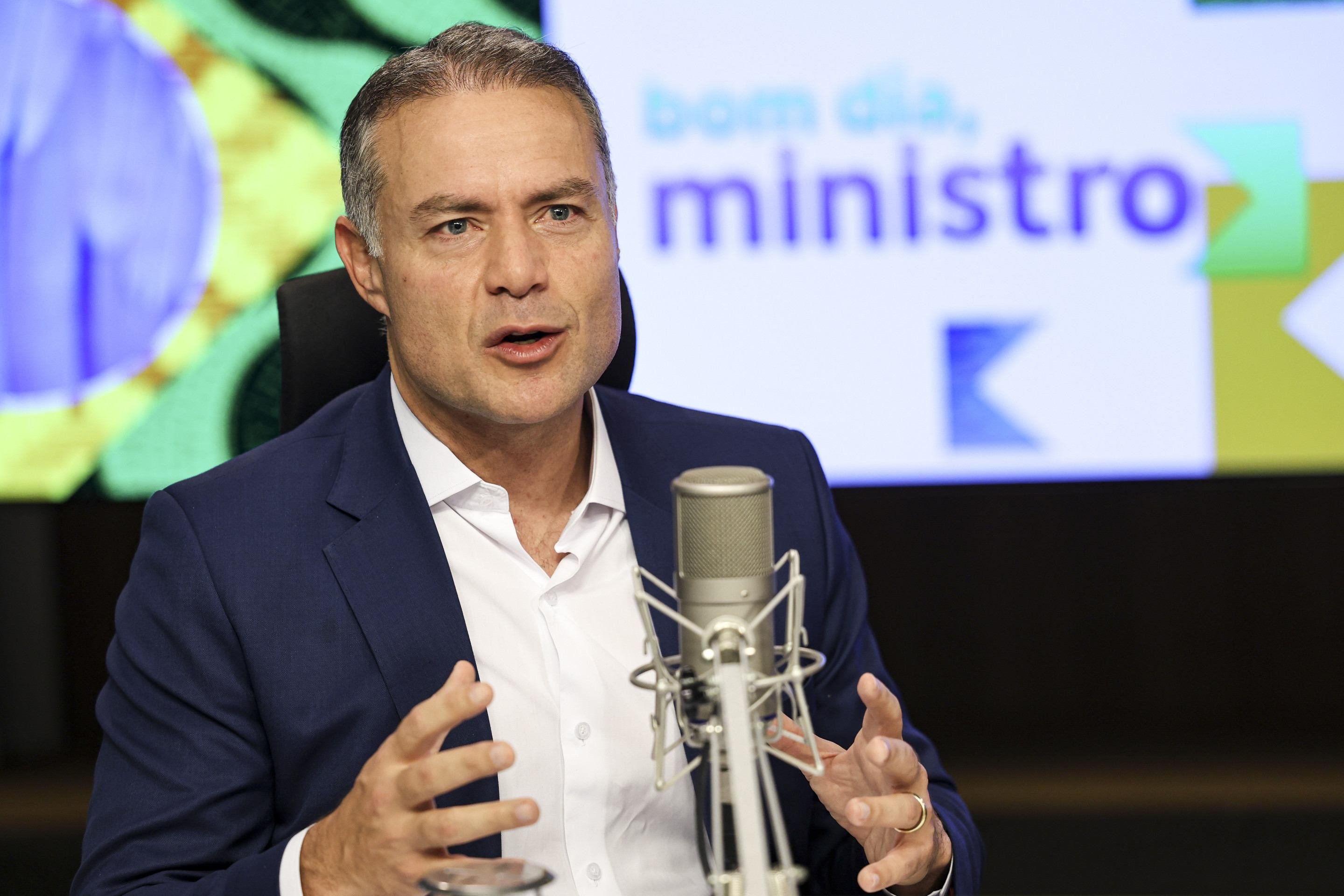 Após receber o ministro Renan Filho, Motta apoia mudança na CNH