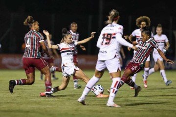 Fluminense não aproveita vantagem em campo e empata sem gols contra o São Paulo