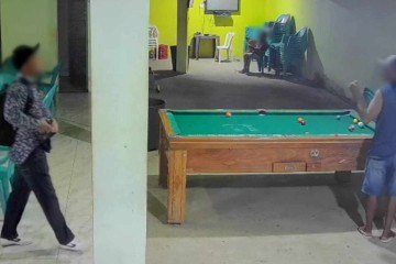 Homem entra em bar e atira cerca de treze vezes na vítima  -  (crédito: Divulgação/PMMG)