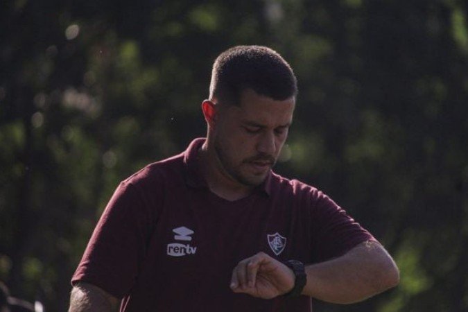 Felipe Canavan fala de vitória do Fluminense pelo Brasileirão Sub-20 - (crédito: Foto: LEONARDO BRASIL / FLUMINENSE F.C.) Felipe Canavan fala de vitória do Fluminense pelo Brasileirão Sub-20 - (crédito: Foto: LEONARDO BRASIL / FLUMINENSE F.C.)