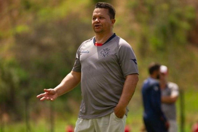 Ex-jogador e ídolo do Náutico, Kuki venceu batalha contra o AVC - (crédito: Foto: Gabriel França / CNC) Ex-jogador e ídolo do Náutico, Kuki venceu batalha contra o AVC - (crédito: Foto: Gabriel França / CNC)