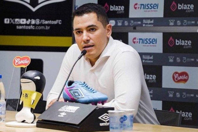 Presidente do Santos descarta demitir Pedro Martins - (crédito: Foto: Leandro Reis/Santos FC) Presidente do Santos descarta demitir Pedro Martins - (crédito: Foto: Leandro Reis/Santos FC)
