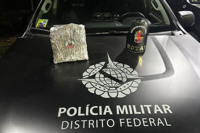 PMDF prende homem por tráfico interestadual de drogas - (crédito: PMDF/Divulgação) PMDF prende homem por tráfico interestadual de drogas - (crédito: PMDF/Divulgação)