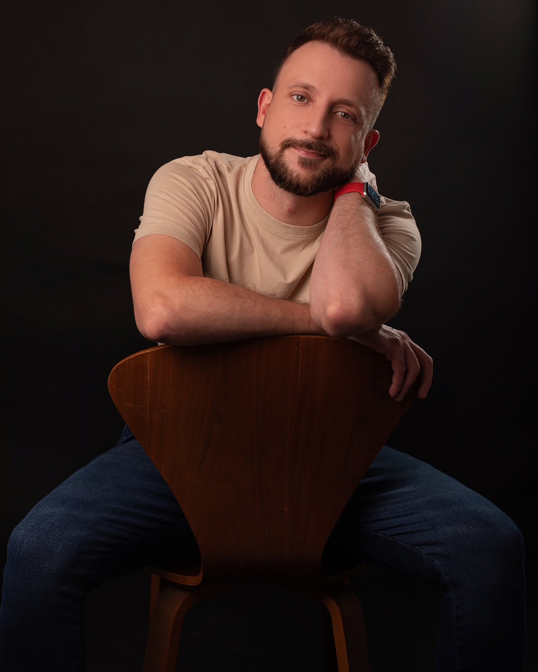 Rodrigo Ternevoy estreia no Brasil em produção britânica do Disney+