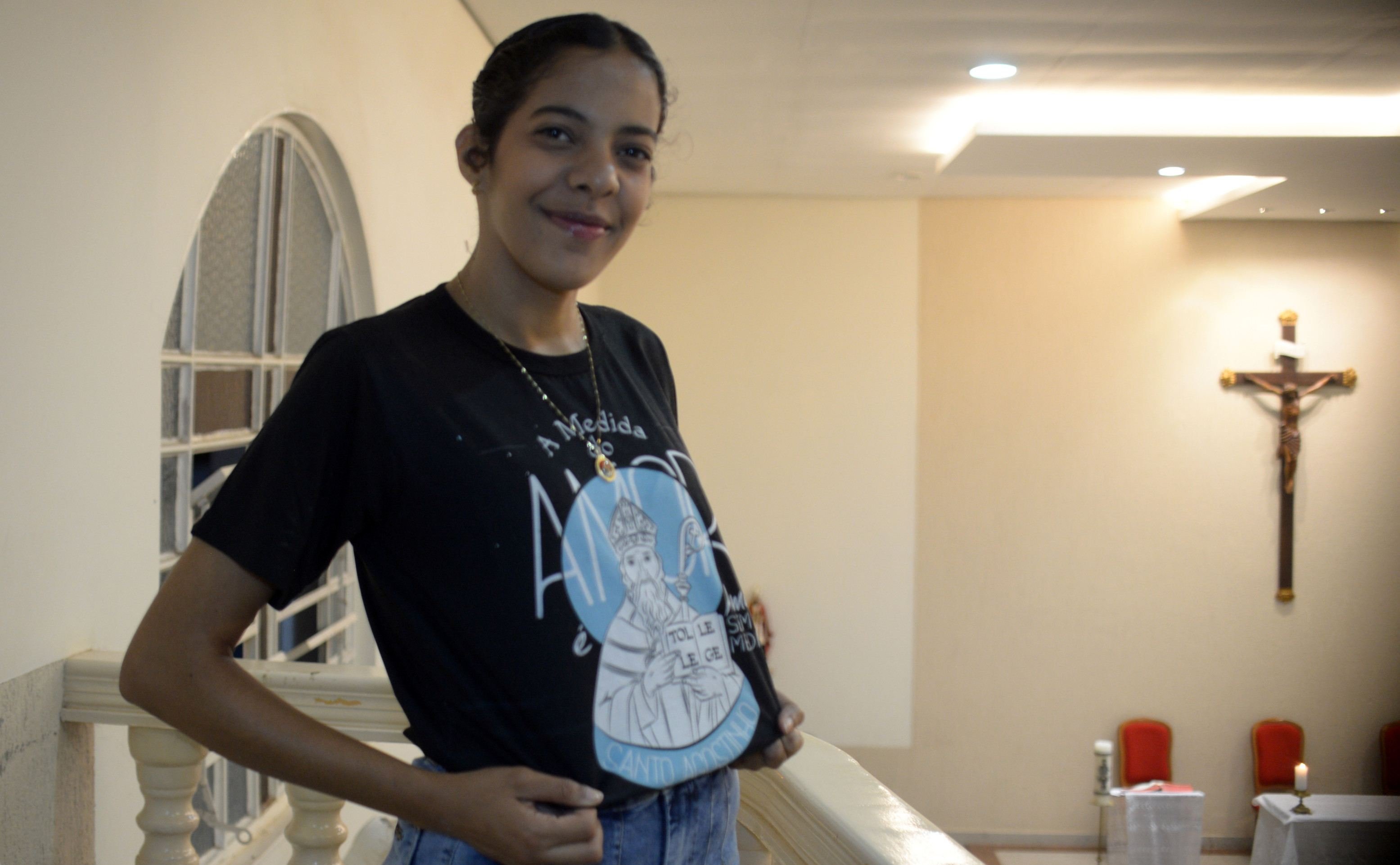 Mariana Rodrigues considera o papa próximo: 