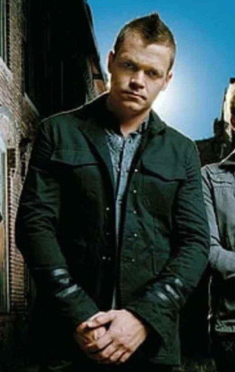 O diagnóstico de câncer do vocalista da banda 3 Doors Down -  (crédito: TMJBrazil)