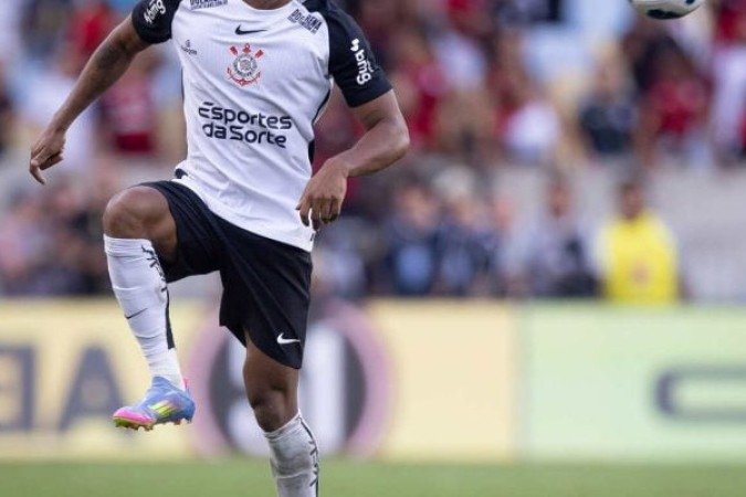 Carrillo: Deu profundidade ao lado direito do ataque e foi o jogador mais efetivo dentre aqueles que saíram do banco de reservas. Mas nada conseguiu fazer para evitar a derrota - Nota: 6,0 - Foto: Rodrigo Coca/Agência Corinthians