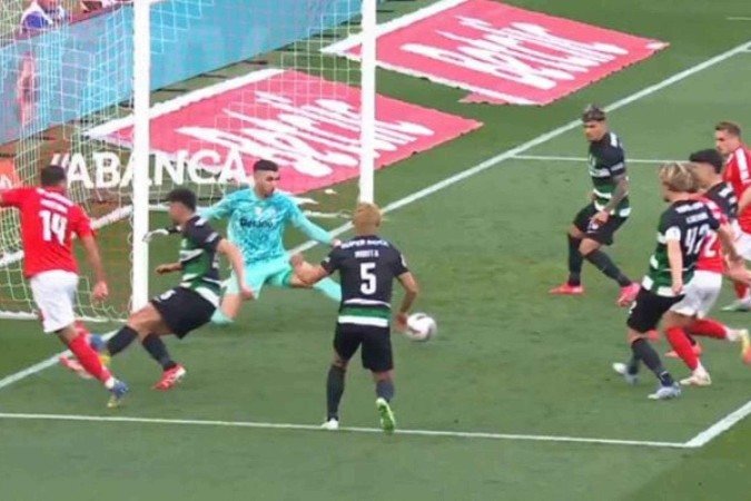 Empate em 1 a 1 no clássico português adiou a decisão para a última rodada - (crédito: Reprodução) Empate em 1 a 1 no clássico português adiou a decisão para a última rodada - (crédito: Reprodução)
