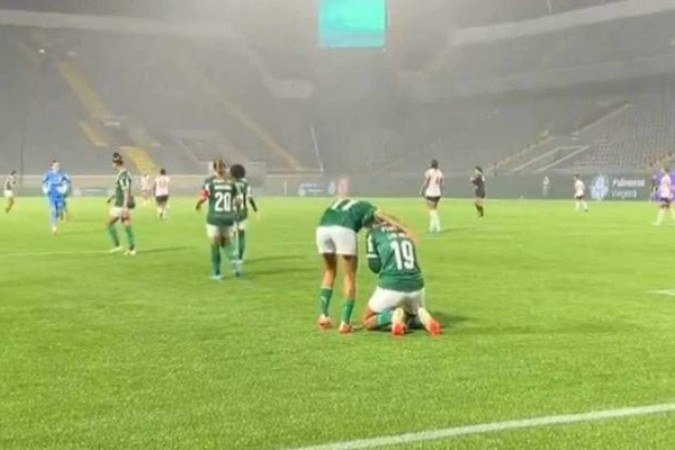 Palmeiras e 3B da Amazônia mediram forças na noite deste sábado, em Barueri (SP) - (crédito: Foto: Reprodução / Twitter Palmeiras Feminino) Palmeiras e 3B da Amazônia mediram forças na noite deste sábado, em Barueri (SP) - (crédito: Foto: Reprodução / Twitter Palmeiras Feminino)