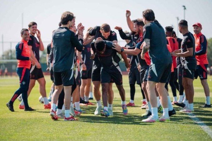 Manchester United recebe o West Ham neste domingo (11), pela Premier League - (crédito: Foto: Divulgação / Manchester United) Manchester United recebe o West Ham neste domingo (11), pela Premier League - (crédito: Foto: Divulgação / Manchester United)
