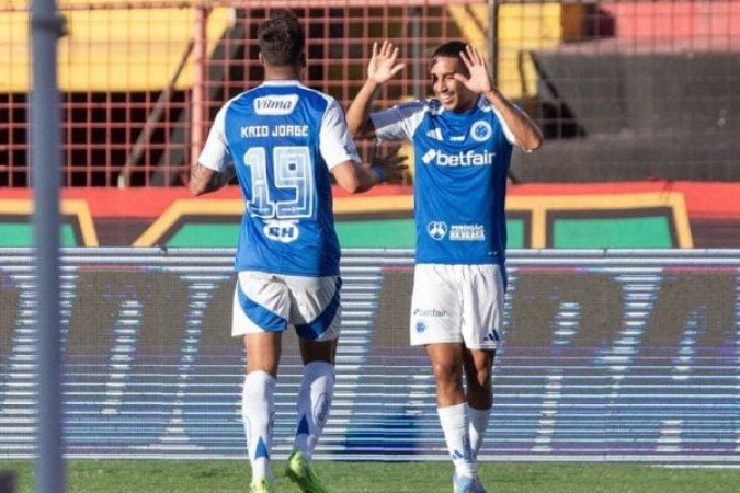 CHRISTIAN - Foi esperto e se posicionou na Ã¡rea para marcar o primeiro gol do jogo. Saiu aos 16 minutos do segundo tempo para entrada do William. - Nota: 7,0 - Foto: Rafael Vieira / Cruzeiro
