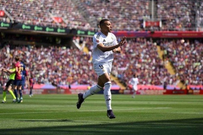 Mesmo com hat-trick, Mbappé não consegue evitar derrota para o Barcelona - (crédito: Foto: David Ramos/Getty Images) Mesmo com hat-trick, Mbappé não consegue evitar derrota para o Barcelona - (crédito: Foto: David Ramos/Getty Images)