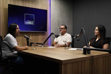 Podcast Robson Vilela e apresentadores José Carlos Vieira e Mariana Saraiva -  (crédito:  Bruna Gaston CB/DA Press)