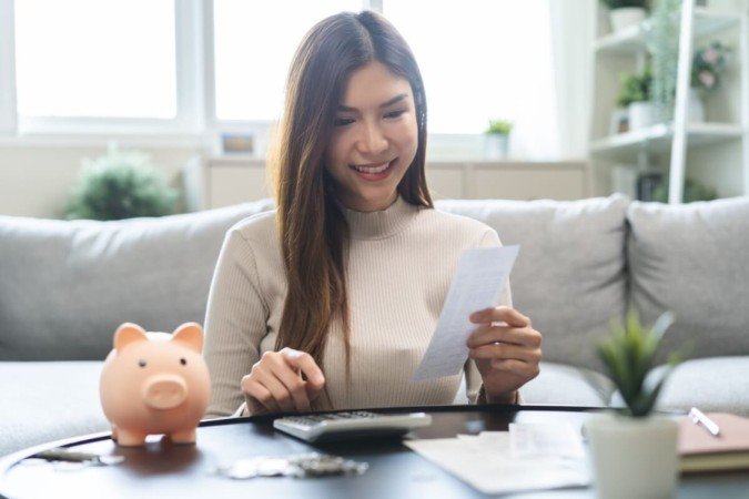 A organização das finanças é essencial para evitar o endividamento (Imagem: Kmpzzz | Shutterstock) - (crédito: EdiCase) A organização das finanças é essencial para evitar o endividamento (Imagem: Kmpzzz | Shutterstock) - (crédito: EdiCase)
