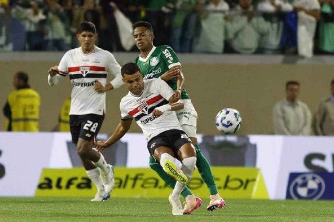 Alisson chegou a sua 15° partida seguida no time titular do São Paulo - (crédito: Foto: Rubens Chiri / São Paulo FC) Alisson chegou a sua 15° partida seguida no time titular do São Paulo - (crédito: Foto: Rubens Chiri / São Paulo FC)