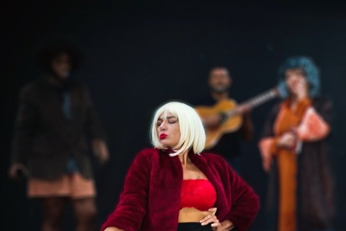 Peça Valvarius, a fraude, do Teatro Caleidoscópio