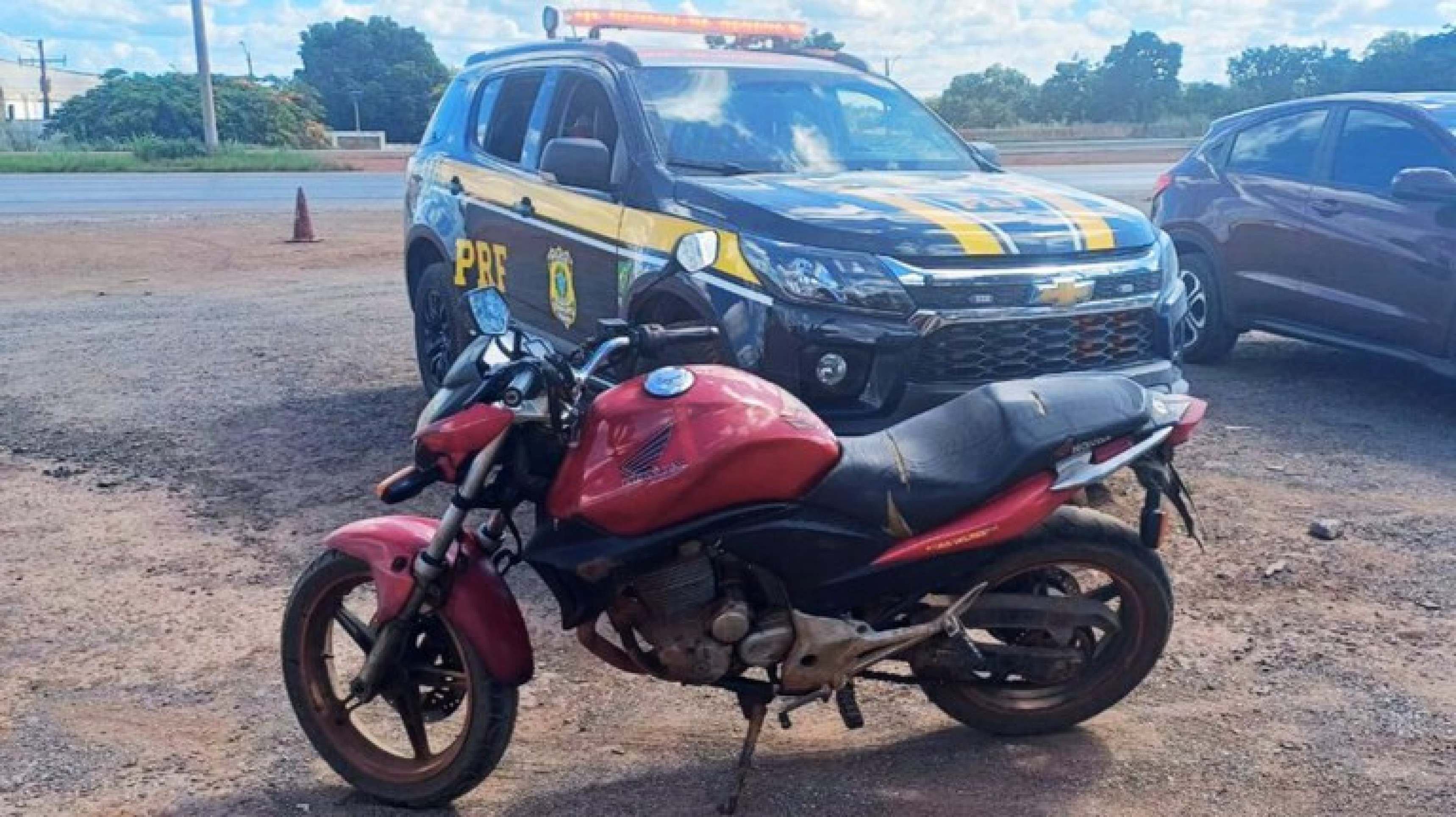 Pai e filho são presos por estelionato em abordagem na BR-040, Luziânia