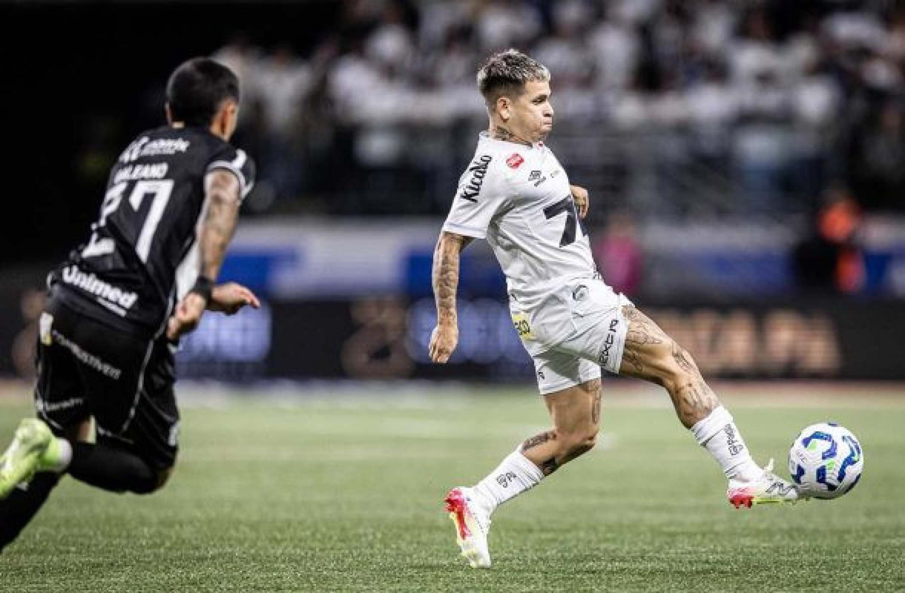 Santos empata com o Ceará e segue em má fase no Brasileirão