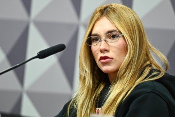 A proposta proíbe o uso de atletas, artistas, comunicadores, influenciadores e autoridades em anúncios, numa tentativa de conter os efeitos sociais negativos das apostas  -  (crédito:  Andressa Anholete/Agência Senad)