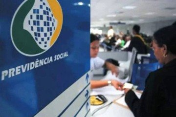 O último recorde na fila de espera do INSS havia sido registrado em julho de 2019, quando chegou a 2.442.816 pessoas -  (crédito: Arquivo/Agência Brasil)