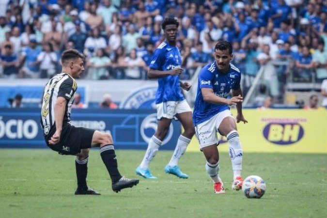 Cruzeiro tem a missão de acabar com jejum de quase 12 anos sem vencer o arquirrival - (crédito: Foto: Gustavo Aleixo / Cruzeiro) Cruzeiro tem a missão de acabar com jejum de quase 12 anos sem vencer o arquirrival - (crédito: Foto: Gustavo Aleixo / Cruzeiro)
