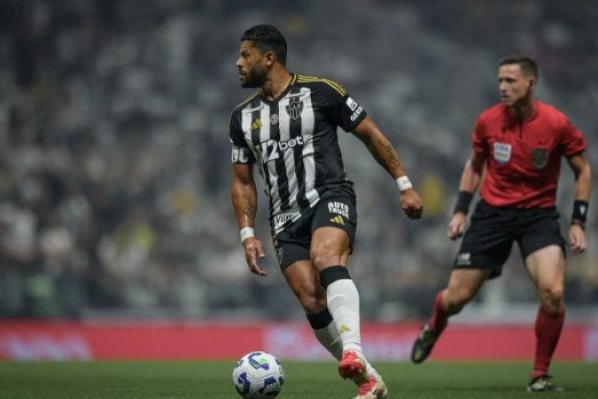 HULK: Não fazia uma boa partida e errou no segundo gol do Fluminense ao perder a posse para Martinelli. No entanto, brilhou praticamente no último lance ao dar a assistência para Igor Gomes marcar o terceiro gol do Galo. Fez o que se espera de um craque e jogador decisivo. NOTA: 6,5. Foto: Pedro de Souza/Atlético