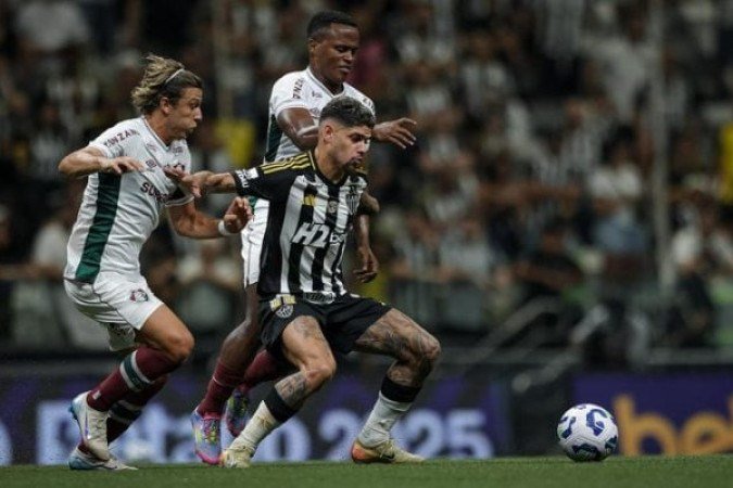 RUBENS: Mudou o jogo para o Galo. Marcou o gol de empate quando o placar estava 1 a 0 e, depois, finalizou a jogada que originou o escanteio do terceiro gol, garantindo a vitória do time mineiro. NOTA: 8,0.Foto: Pedro de Souza/Atlético
