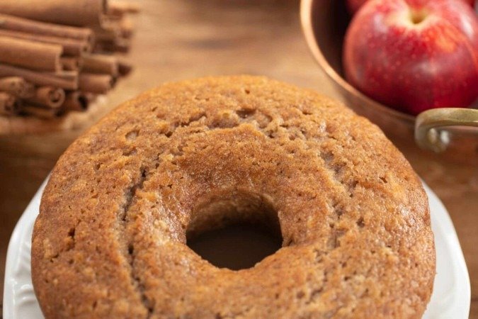 Bolo de maçã com canela (Imagem: Carlos Santos RODAPE BR | Shutterstock) - (crédito: EdiCase) Bolo de maçã com canela (Imagem: Carlos Santos RODAPE BR | Shutterstock) - (crédito: EdiCase)