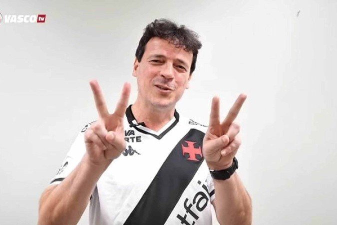 Diniz retorna ao Cruz-Maltino em mais um duro desafio - (crédito: Foto: reprodução Vasco TV) Diniz retorna ao Cruz-Maltino em mais um duro desafio - (crédito: Foto: reprodução Vasco TV)