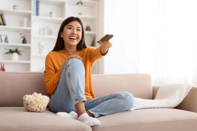 As produções coreanas sabem como explorar emoções reais, criar conexões inesperadas e surpreender com cada episódio (Imagem: Prostock-studio | Shutterstock) - (crédito: EdiCase) As produções coreanas sabem como explorar emoções reais, criar conexões inesperadas e surpreender com cada episódio (Imagem: Prostock-studio | Shutterstock) - (crédito: EdiCase)