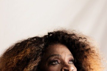 Zez&eacute; Motta na pe&ccedil;a Vou fazer de mim um mundo