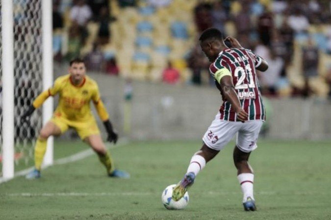 Arias em ação pelo Fluminense na Sul-Americana - (crédito: FOTO: LUCAS MERÇON / FLUMINENSE F.C) Arias em ação pelo Fluminense na Sul-Americana - (crédito: FOTO: LUCAS MERÇON / FLUMINENSE F.C)
