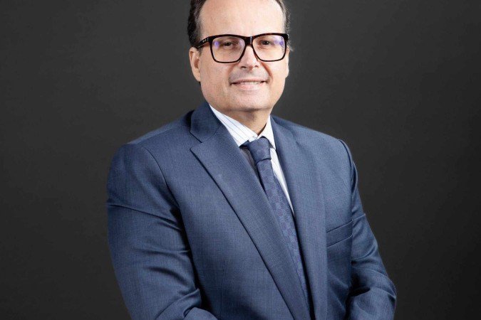  2025. Eixo Capital. Marcus Vinicius Vita, advogado constitucionalista