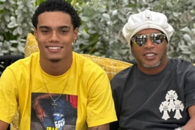 João Mendes, filho de Ronaldinho Gaúcho, e Giovanna Buscacio estão à espera de Teresa - (crédito: Foto: Reprodução/Instagram) João Mendes, filho de Ronaldinho Gaúcho, e Giovanna Buscacio estão à espera de Teresa - (crédito: Foto: Reprodução/Instagram)