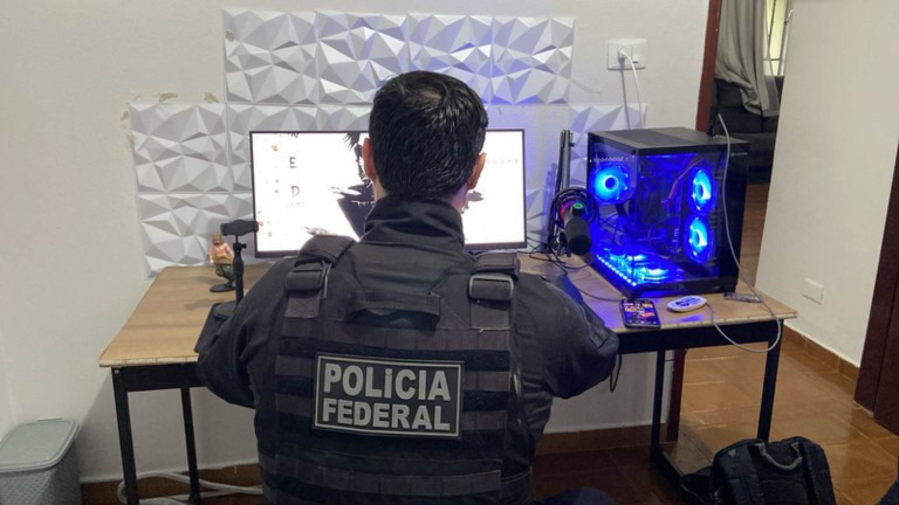 Operação Proteção Integral II ocorreu na manhã desta quarta-feira (14) em todo o país Operação Proteção Integral II ocorreu na manhã desta quarta-feira (14) em todo o país