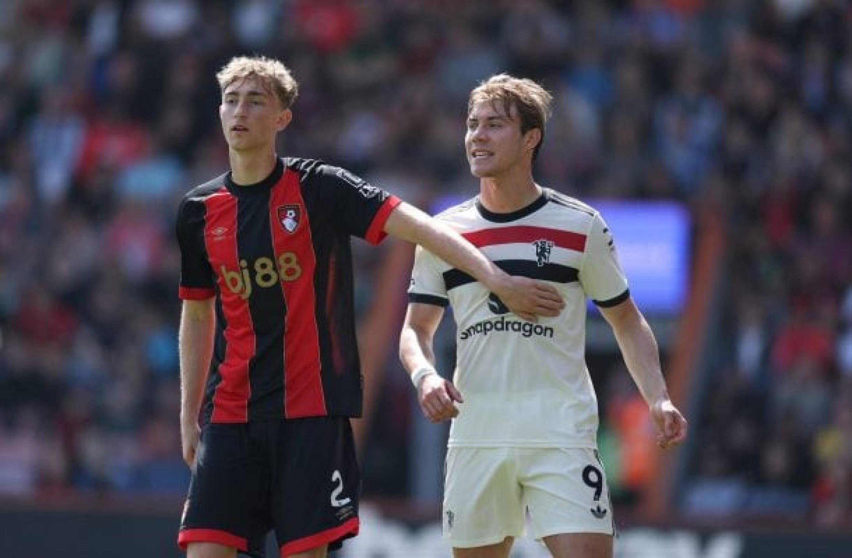 Real Madrid se movimenta no mercado e acerta com defensor, afirma jornal